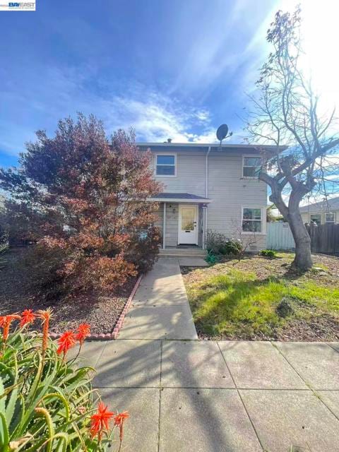 318 Cypress St