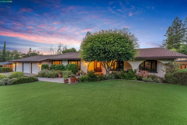 2461 Biltmore Dr