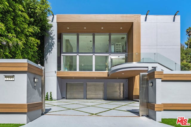 1590 BENEDICT CANYON Drive, Beverly Hills, CA 90210