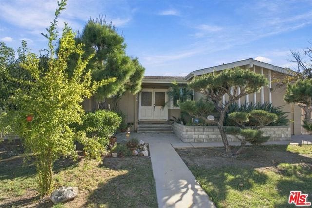 23214 Vanowen Street, West Hills, CA 91307