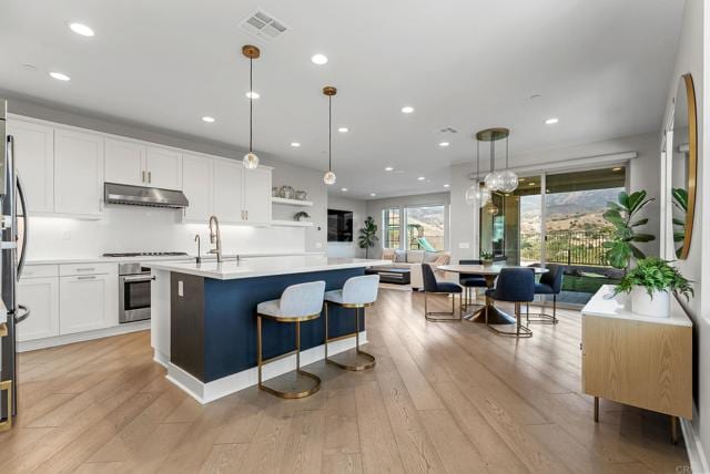 1832 Aliso Canyon Dr, Lake Forest, CA 92610