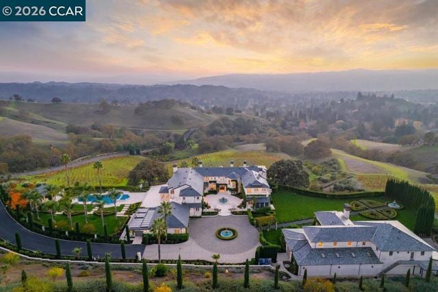 10 Serenity Ln