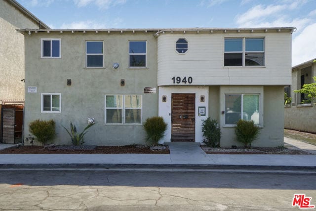 1940 Chestnut Avenue