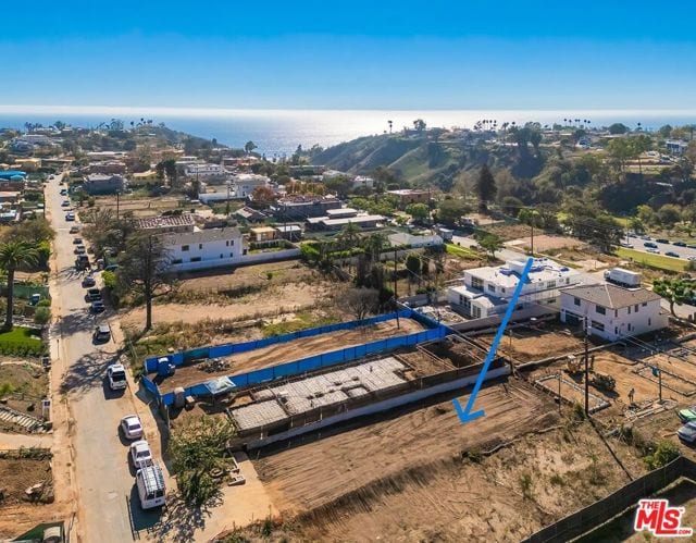 747 Haverford Avenue, Pacific Palisades, CA 90272