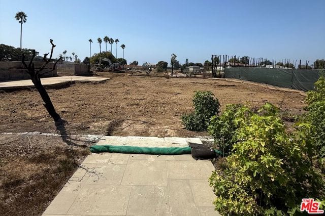 711 Chapala Drive, Pacific Palisades, CA 90272