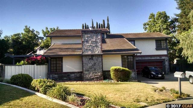 803 Donham Ct