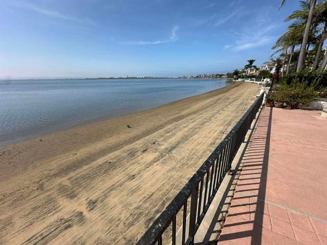 41 SPINNAKER WAY, Coronado, CA 92118
