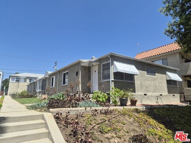 833 16th Street