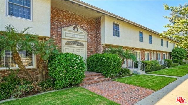 10065 De Soto Avenue, 213, Chatsworth, CA 91311