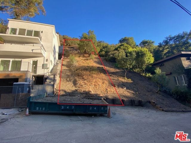 9812 Portola Drive