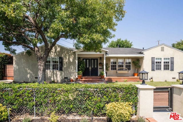 1221 North Frederic Street, Burbank, CA 91505