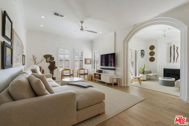 12603 Moorpark Street, 306, Studio City, CA 91604