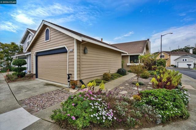 1286 Clarke Ln