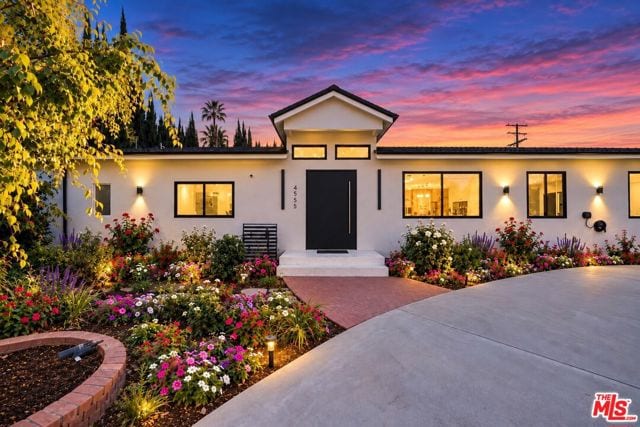 4555 Forman Avenue, Toluca Lake, CA 91602