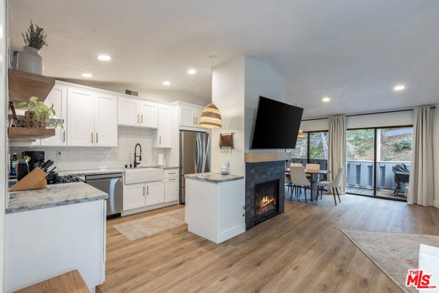 29107 Thousand Oaks Boulevard