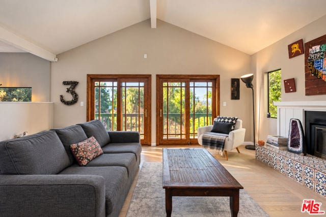 23620 Clover Trail, Calabasas, CA 91302