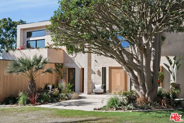 29329 Bluewater Road, Malibu, CA 90265