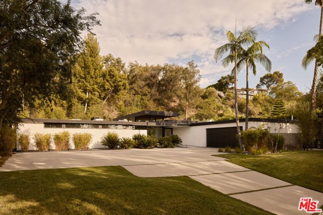 570 Evelyn Place, Beverly Hills, CA 90210