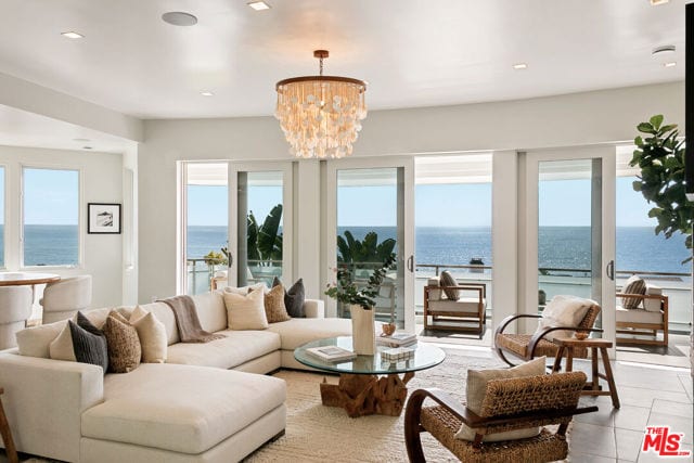 31558 Victoria Point Road, Malibu, CA 90265