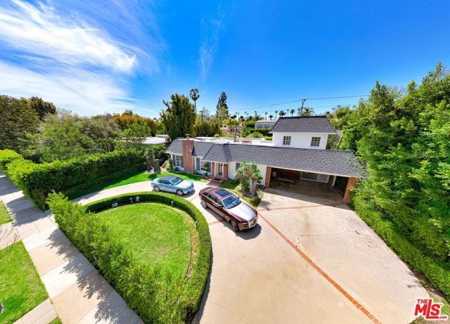 525 North Rexford Drive