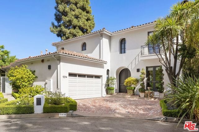 1214 Beverly View Drive, Beverly Hills, CA 90210