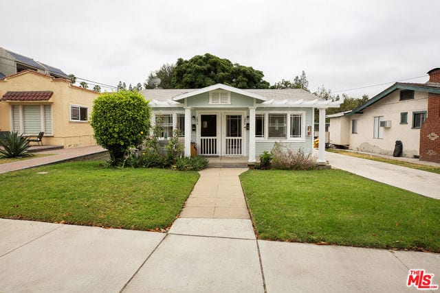 1804 East Glenoaks Boulevard, Glendale, CA 91206
