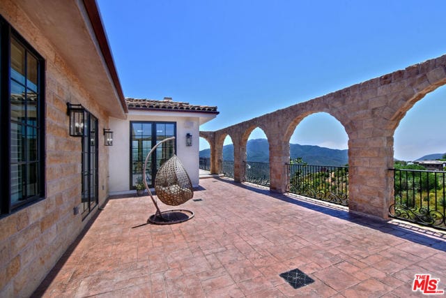 33182 Mulholland Highway, Malibu, CA 90265