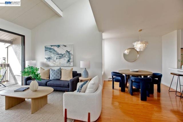 2101 Shoreline Dr