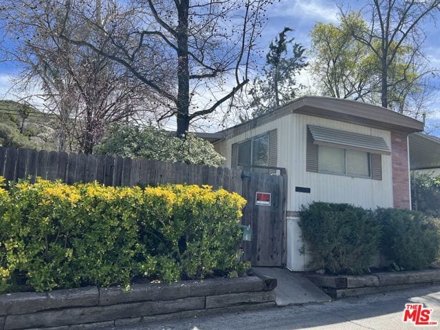 30473 Mulholland Hwy