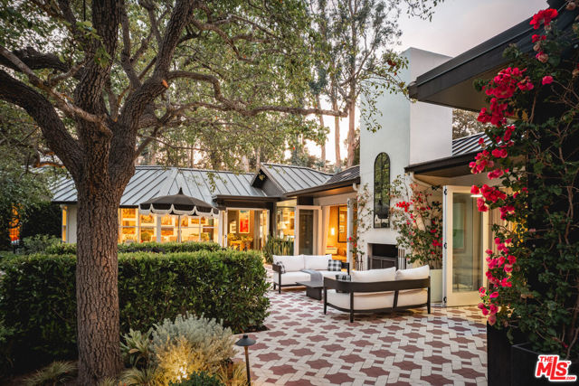 1381 East Valley Road, Santa Barbara, CA 93108
