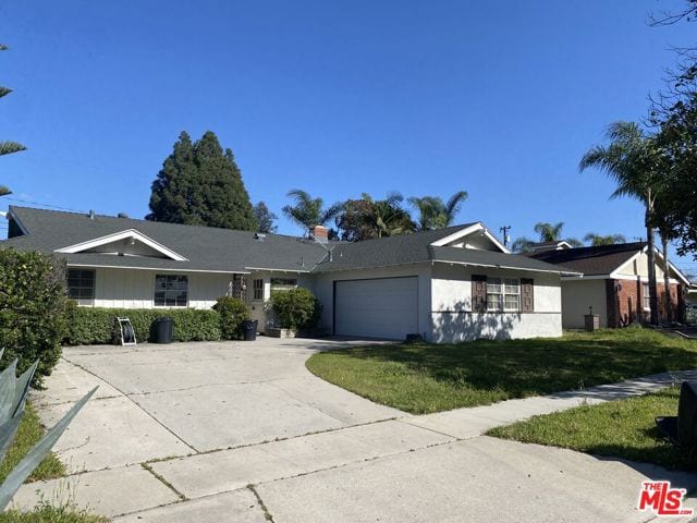 206 North Royal Place