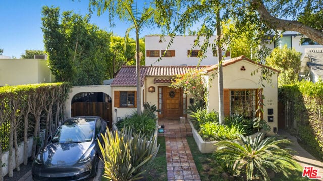 551 Westmount Drive, West Hollywood, CA 90048