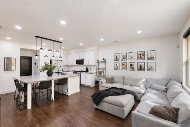 1714 Fairlead Ave, Carlsbad, CA 92011