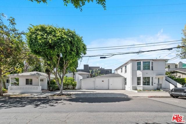 739 Westbourne Drive