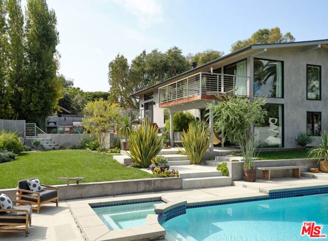 6738 Wildlife Road, Malibu, CA 90265