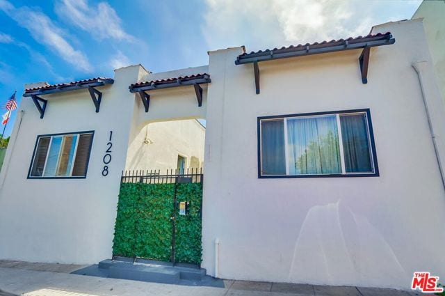 1208 Daisy Avenue, Long Beach, CA 90813