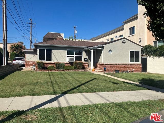 271 West Ash Avenue
