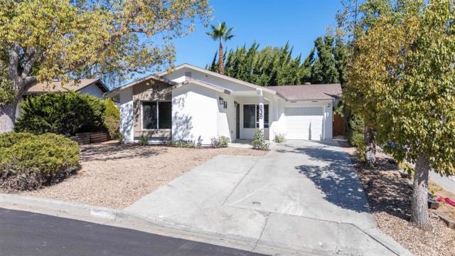 838 Loganberry Court, San Marcos, CA 92069