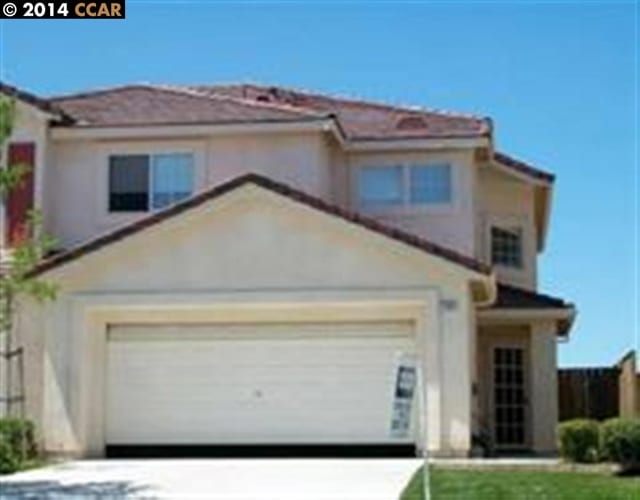 1732 NANDINA CT