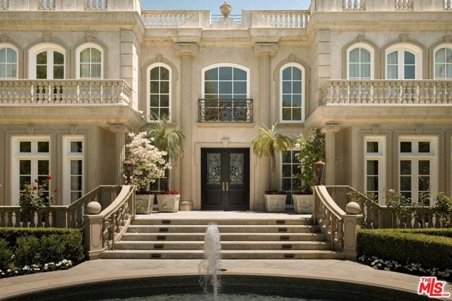 628 North Rodeo Drive