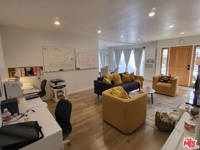 450 South Rexford Drive