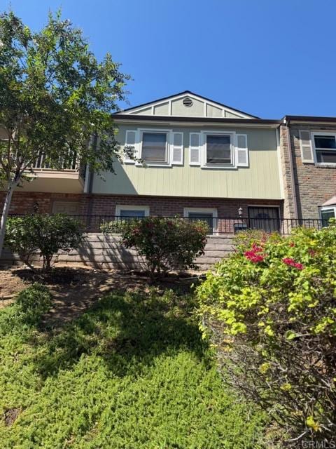 11937 Royal Road, B, El Cajon, CA 92021