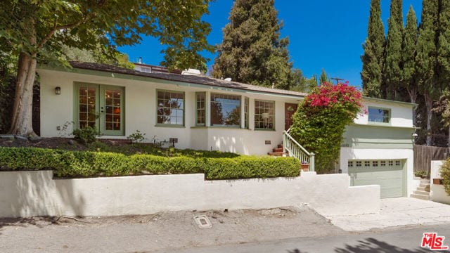 4065 Woodman, Sherman Oaks, CA 91423