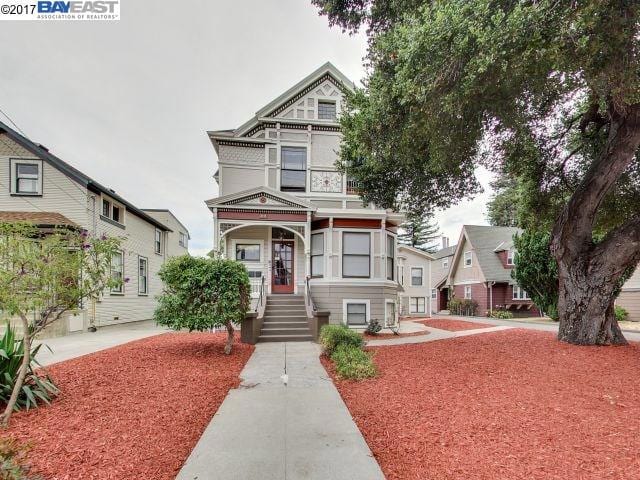 2111 Buena Vista Ave