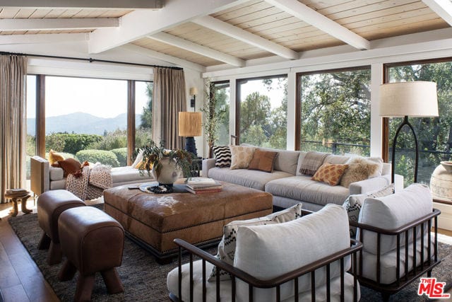 243 Taos Road
