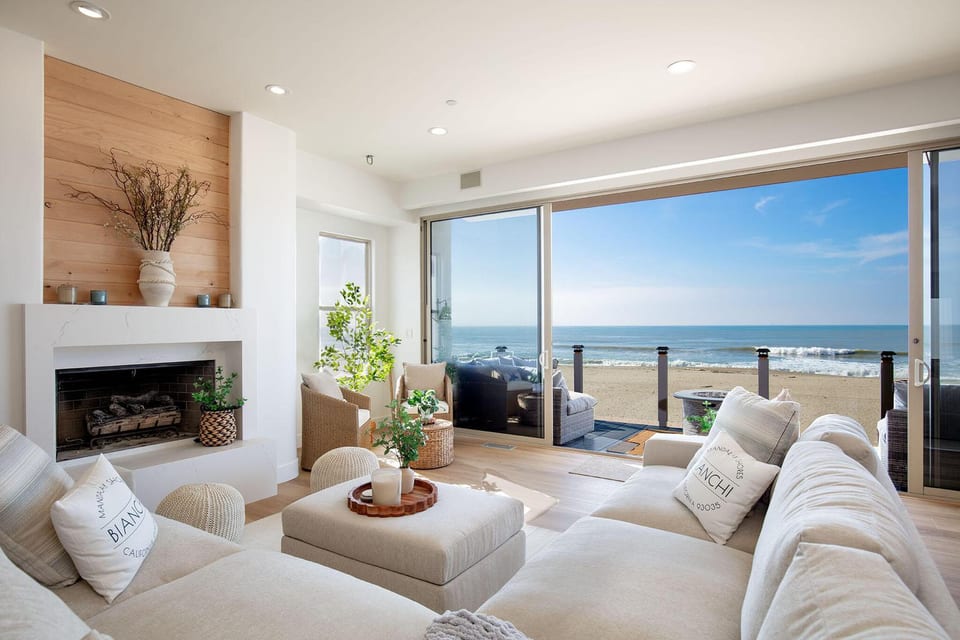 815 Mandalay Beach Road, OXNARD, CA 93035