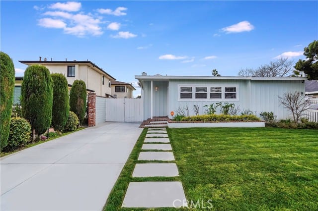 181 Costa Mesa Street