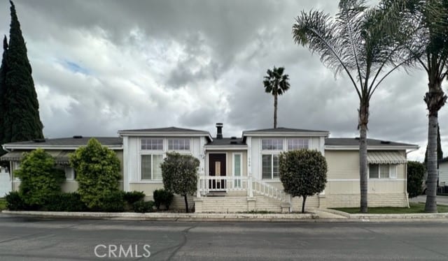 320 North Park Vista Street