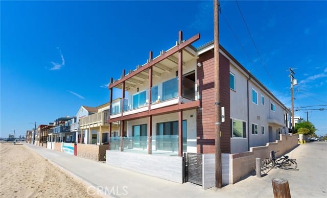 1117 Seal Way