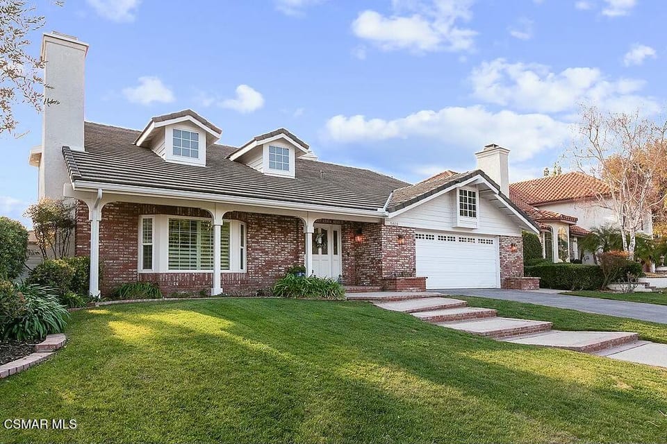 5809 Woodglen Drive